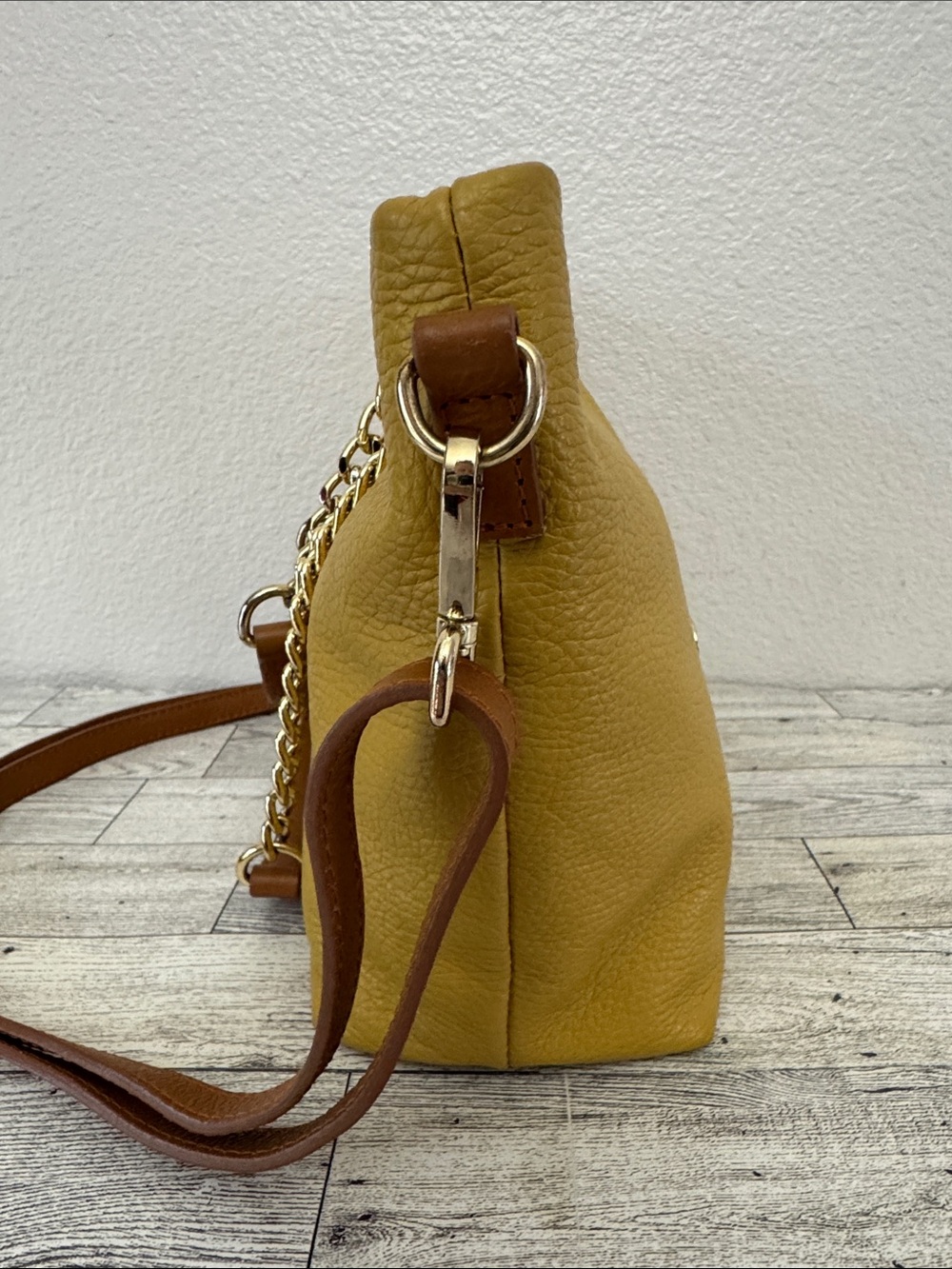 Valentina Tradizione Italiana Mustard Leather Tote - Picture 5 of 13